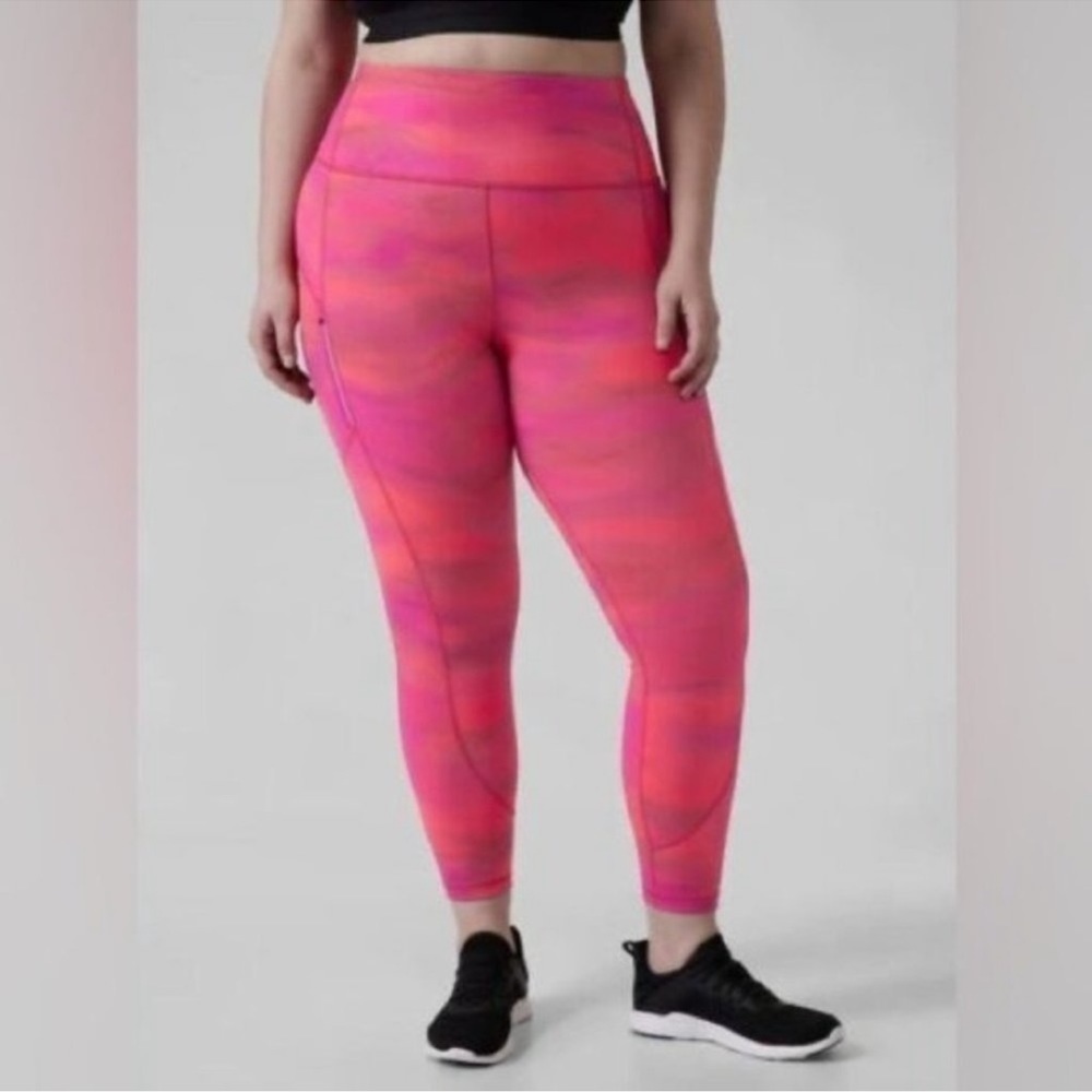 Athleta Zippered Pocket “Rainier Printed Tight” Leggings